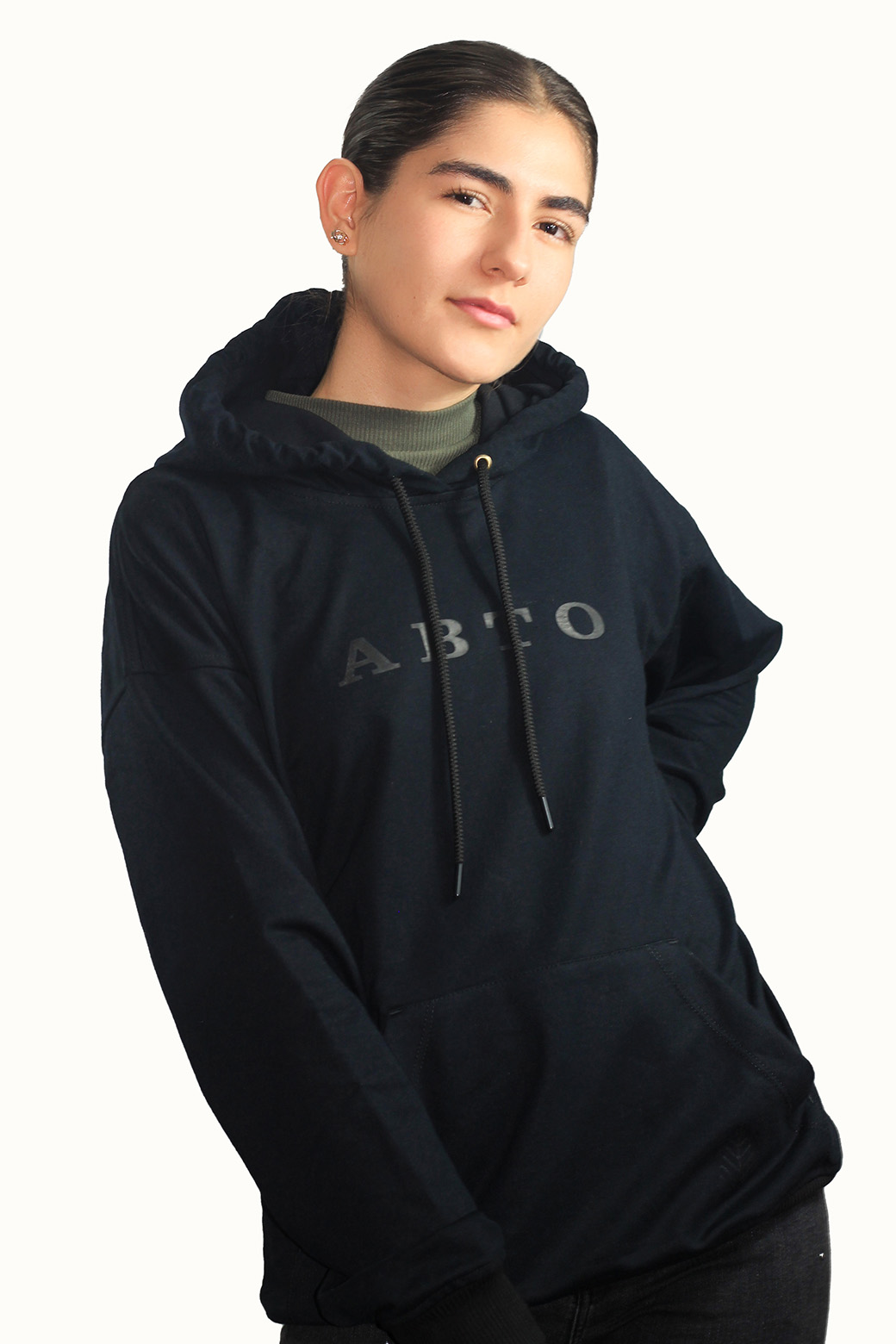 HOODIE MUJER KIM NEGRO